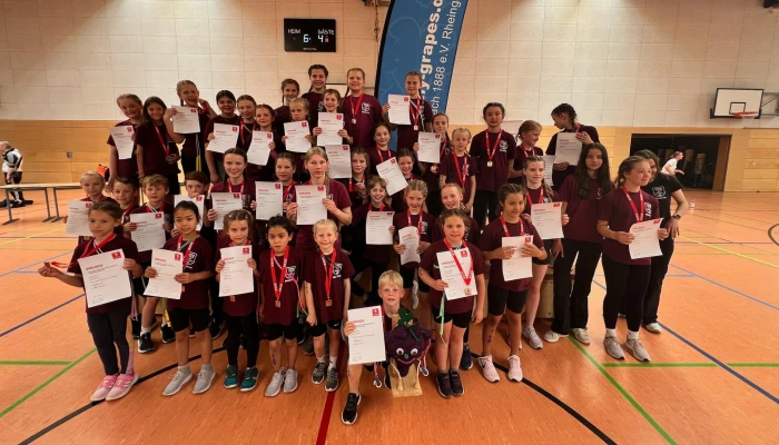 Alle Starterinnen und Starter der Turngesellschaft Erbach bei den Hessischen Nachwuchslandeswettkämpfen im Rope Skipping 2025 in Eltville