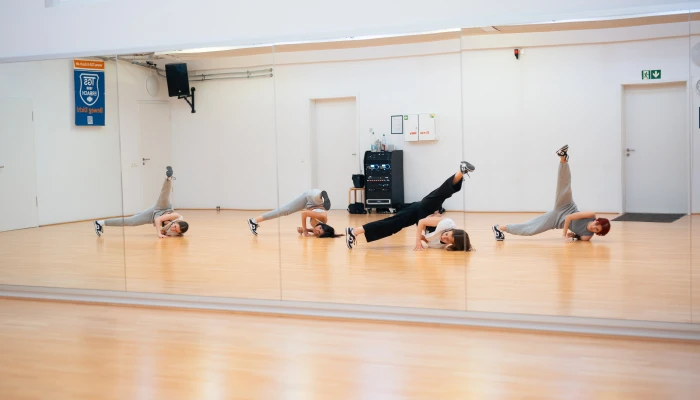 Hip-Hop & Video Dance